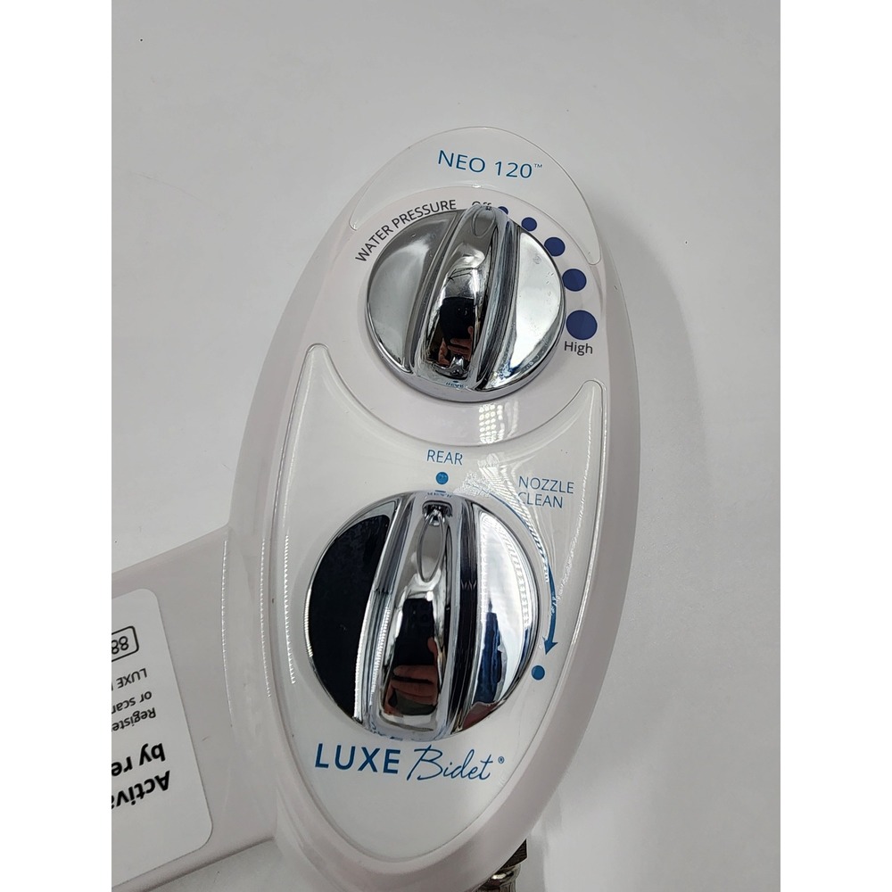 LUXE Bidet Neo 120 White Self Cleaning Nozzle Toilet Attachment Non-Electric - Picture 2 of 8